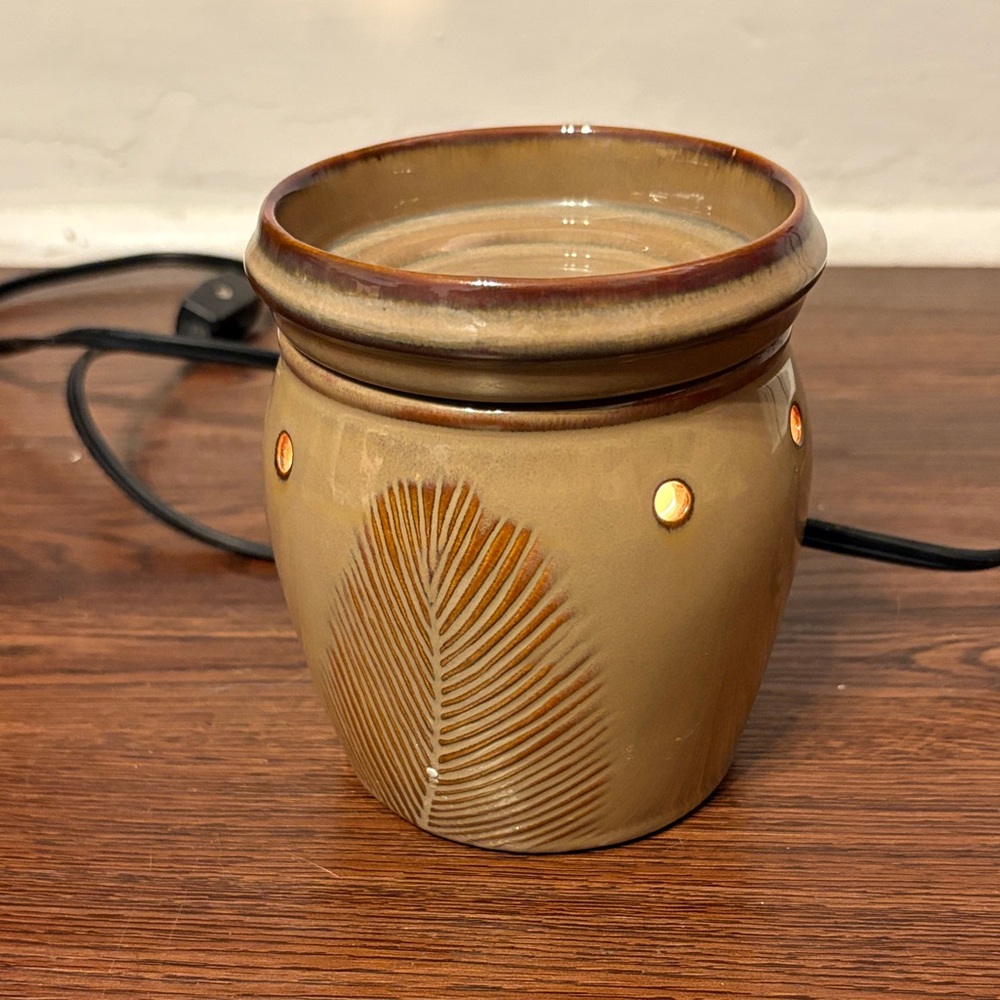 Rustic Fern Scentsy Wax Warmer